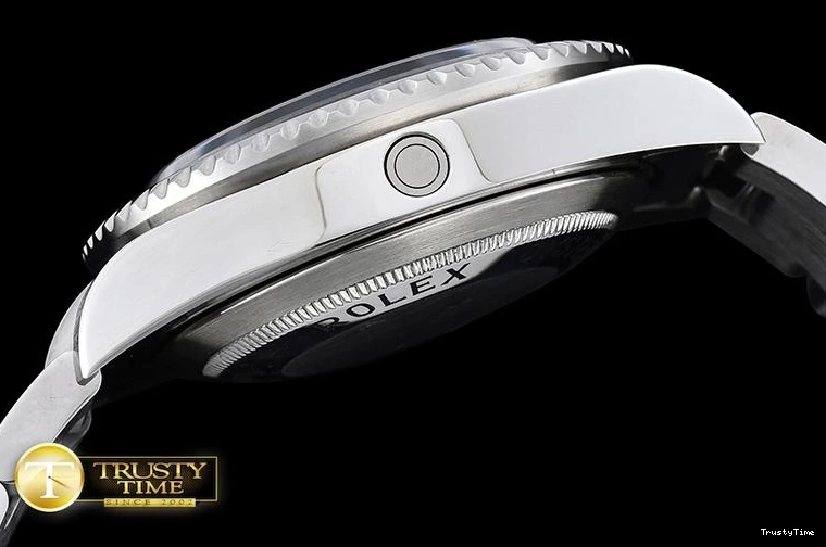 1202 ROLSD061 – SeaDweller UrbanChic 1020